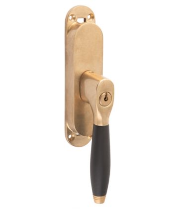 Krukespagnolet rechts Bonton getrommeld ongelakt ebben